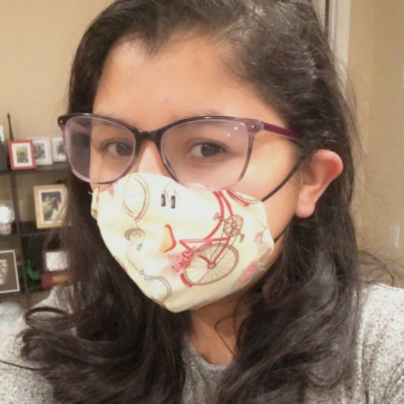 Face masks - Picture 3 of 7